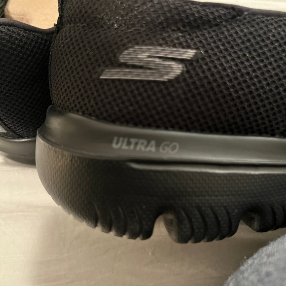 NWT Skechers Ultra Go GoWalk air-cooled Goga Mat women’s sneakers Black size 7 - Picture 9 of 9